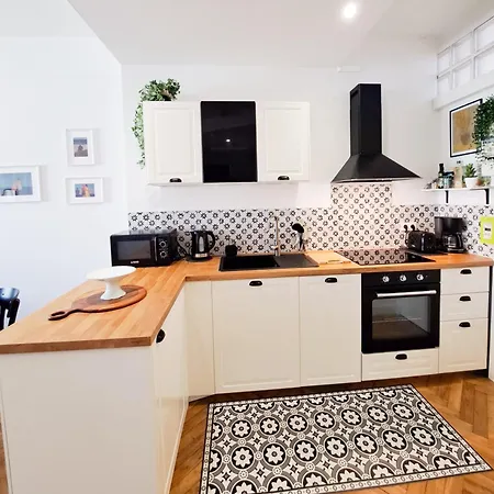 Le Charme - Centre Ville, Proche De La Et Du Marché Appartement Royan