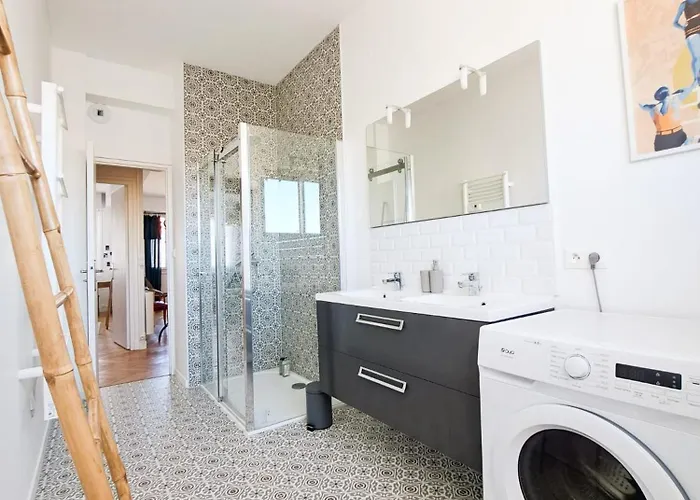 Le Charme - Centre Ville, Proche De La Et Du Marché Apartamento *