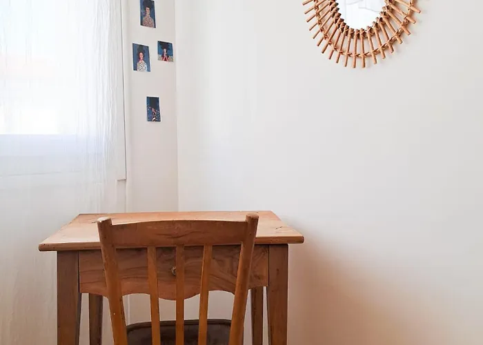 Le Charme - Centre Ville, Proche De La Et Du Marché Apartamento